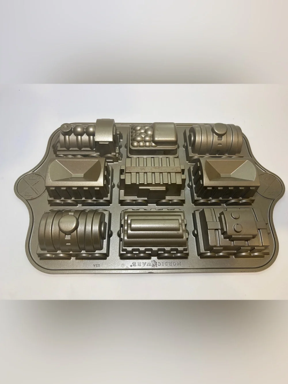 Nordic Ware train cake pan - 5 cups